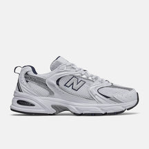 NB530 Sneakers